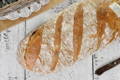 Chleb cebulowy - chleb z kawałkami cebuli