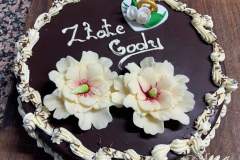 Tradycyjny tort urodzinowy